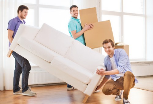 Moving van service in Soho for local home and office moves